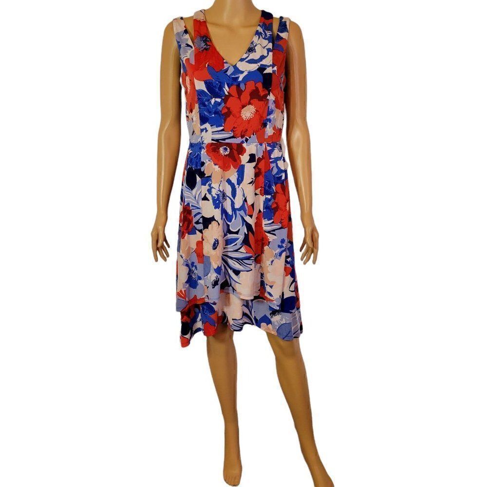 En Focus Studios Layered Floral Dress (Size 6)